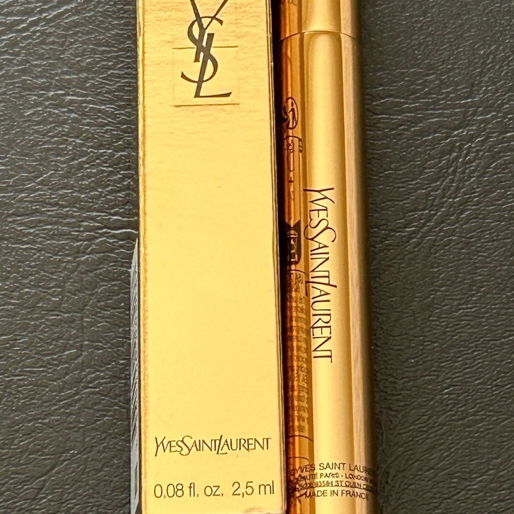 Yves Saint Laurent Touche Éclat High Cover Radiant Concealer #4  / BOXED